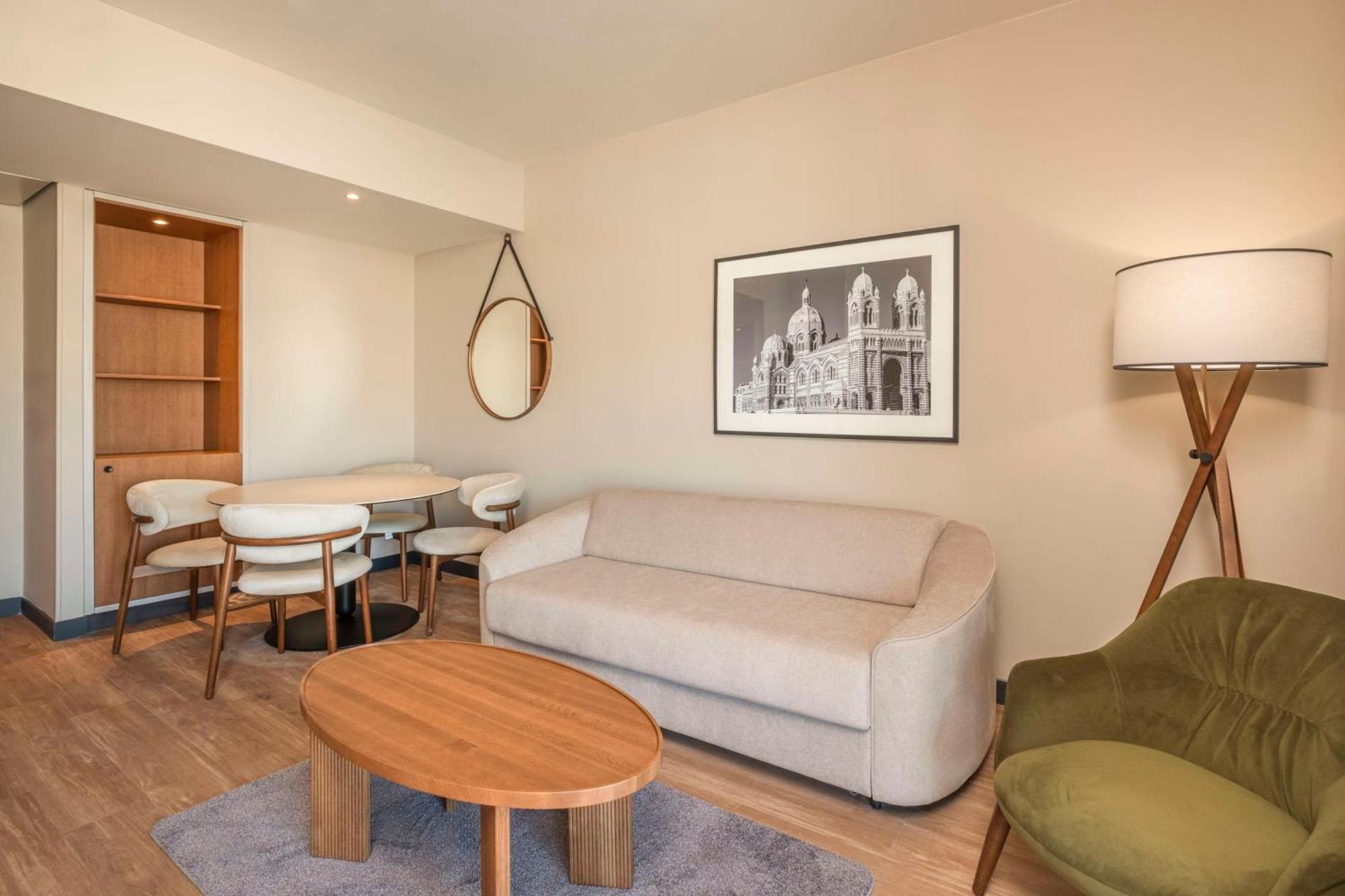 Radisson Blu Hotel Marseille Vieux Port Kültér fotó